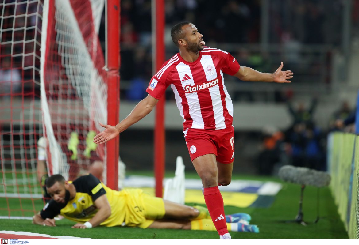 Κύπελλο Ελλάδος: Ο Ολυμπιακός ισοπέδωσε με «εξάρα» την ΑΕΚ και πάει τελικό