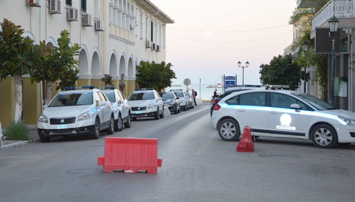 Στη Ζάκυνθο κλιμάκιο της Ασφάλειας και της Διεύθυνσης Εγκληματολογικών Ερευνών για τον θάνατο της 69χρονης
