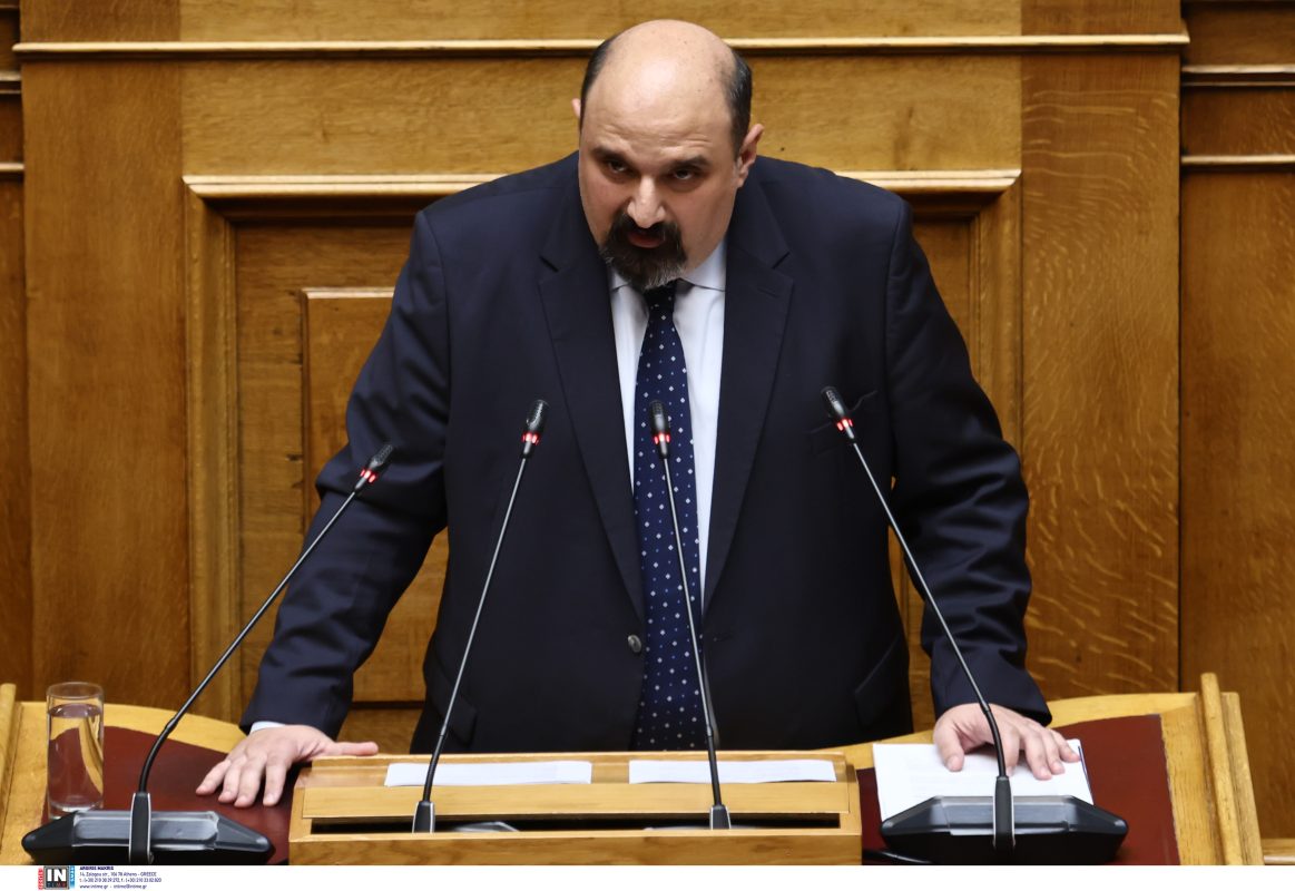 Βουλή: «Ναι» στη σύσταση προανακριτικής για Τριαντόπουλο από 277 βουλευτές