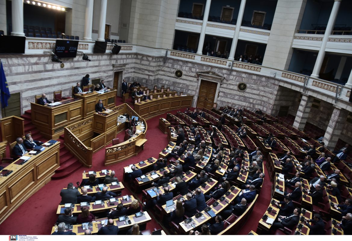 Βουλή: Κατατέθηκε η πρόταση δυσπιστίας κατά της κυβέρνησης – Συγκέντρωσε 85 υπογραφές