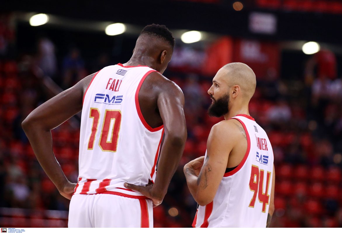 Πρόβλημα με Φαλ και Φουρνιέ στον Ολυμπιακό