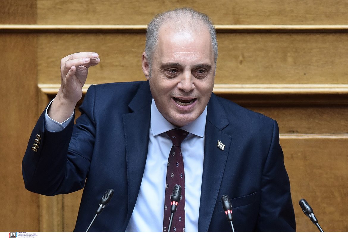 Ελληνική Λύση: Στη δικαιοσύνη κατά πλαστογράφων και συκοφαντών προσφεύγει ο Κυρ. Βελόπουλος