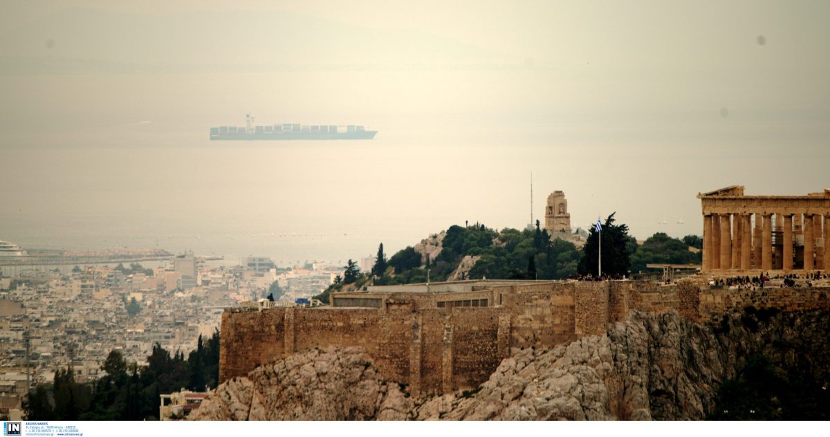 Καιρός: Υψηλές θερμοκρασίες, νοτιάδες και στο βάθος… αφρικανική σκόνη