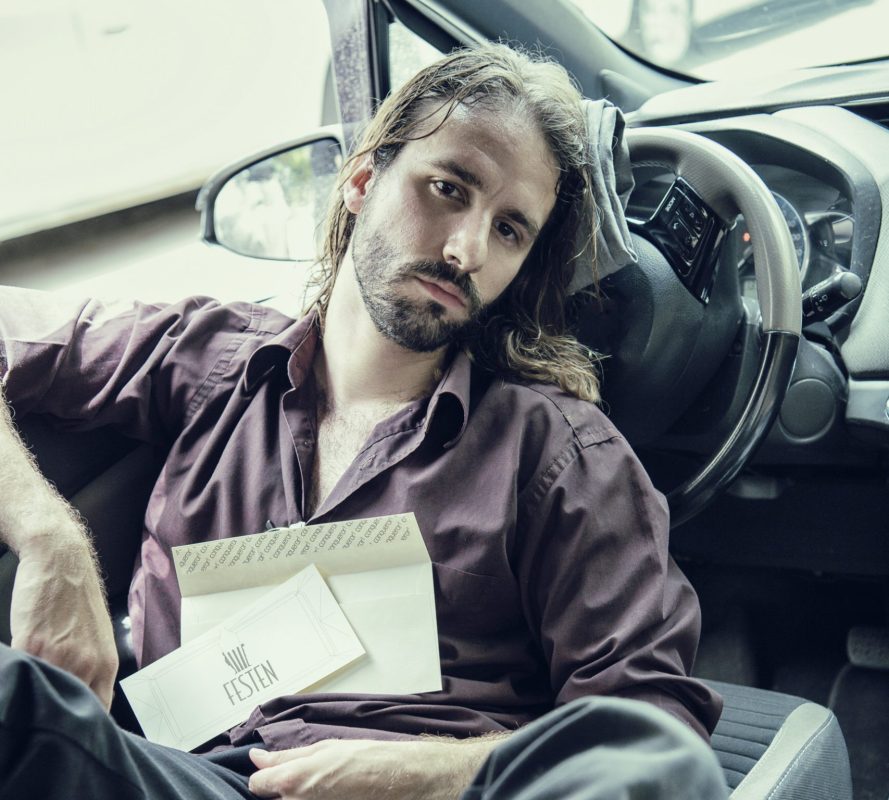 Αναστάσης Λαουλάκος: «Στο θέατρο ψάχνω την αλήθεια, όχι την προβολή»