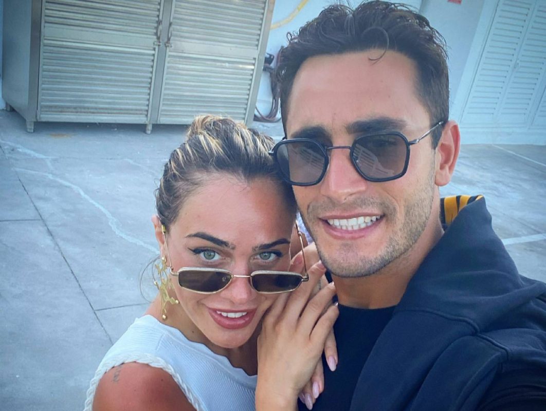 Κόνι Μεταξά – Μάριος Καπότσης: Γιατί δεν προχωρούν το διαζύγιο