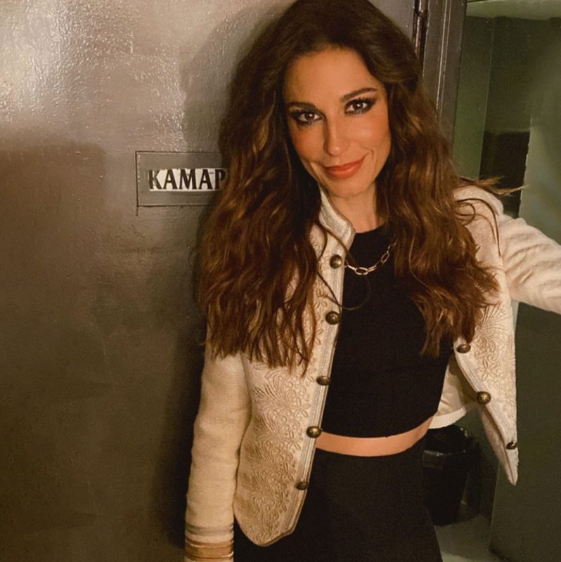 Κατερίνα Παπουτσάκη: Ακυρώνεται η σημερινή της εμφάνιση – Τι συνέβη