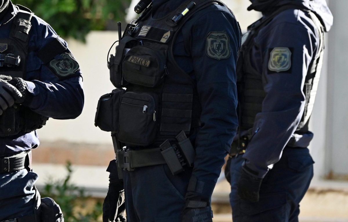 Κύκλωμα λαθρεμπορίας τσιγάρων: O πόλεμος με τη Greek Mafia και οι εκβιασμοί