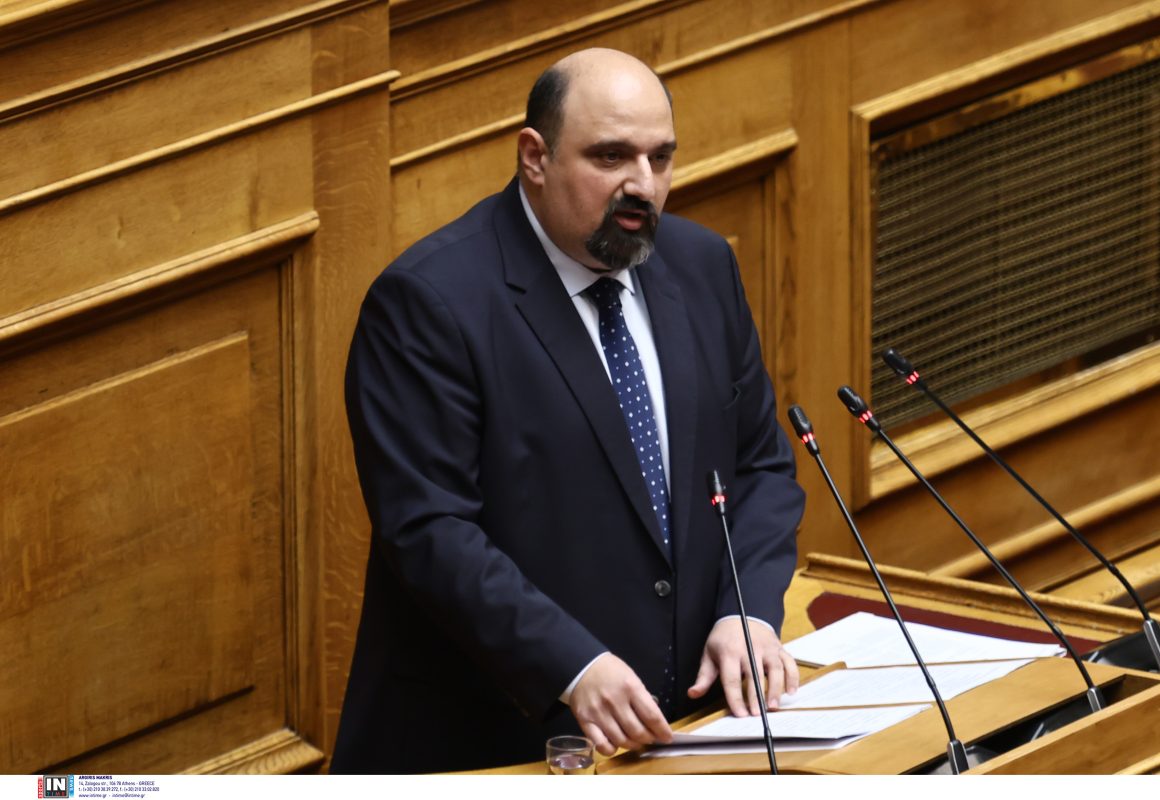 Τέμπη: Δήλωση παράστασης προς υποστήριξη της κατηγορίας κατέθεσαν συγγενείς θυμάτων για Τριαντόπουλο