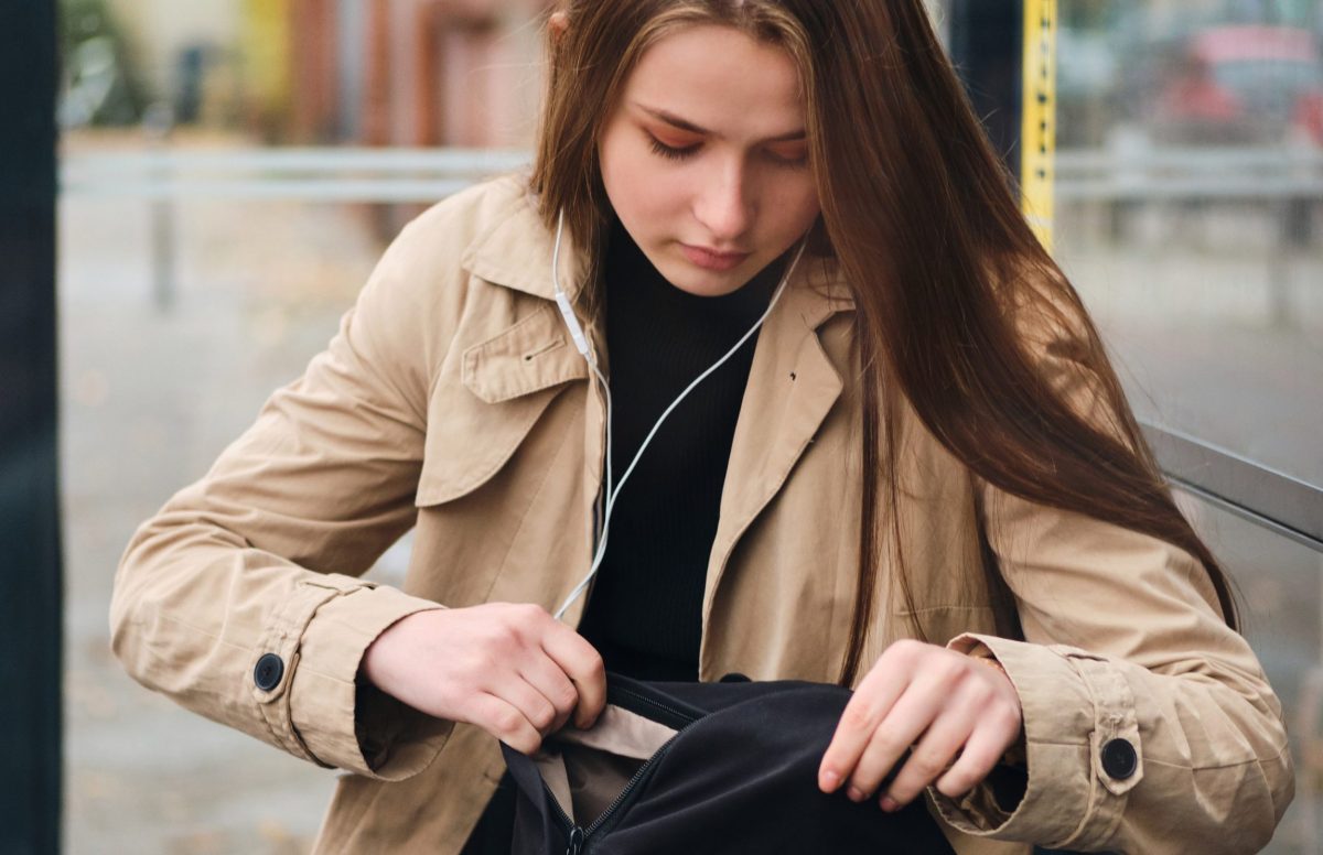 Αυτό το αντικείμενο στην τσάντα σας απωθεί τον πλούτο! Αφαιρέστε το αμέσως αν θέλετε τύχη και χρήματα