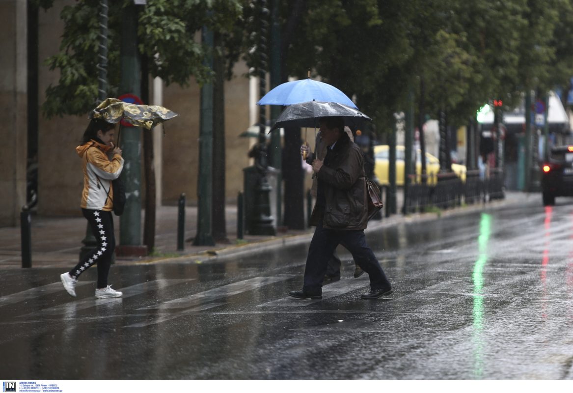 Κακοκαιρία:  Οι συστάσεις της Πολιτικής Προστασίας – Μήνυμα του 112 στις Κυκλάδες