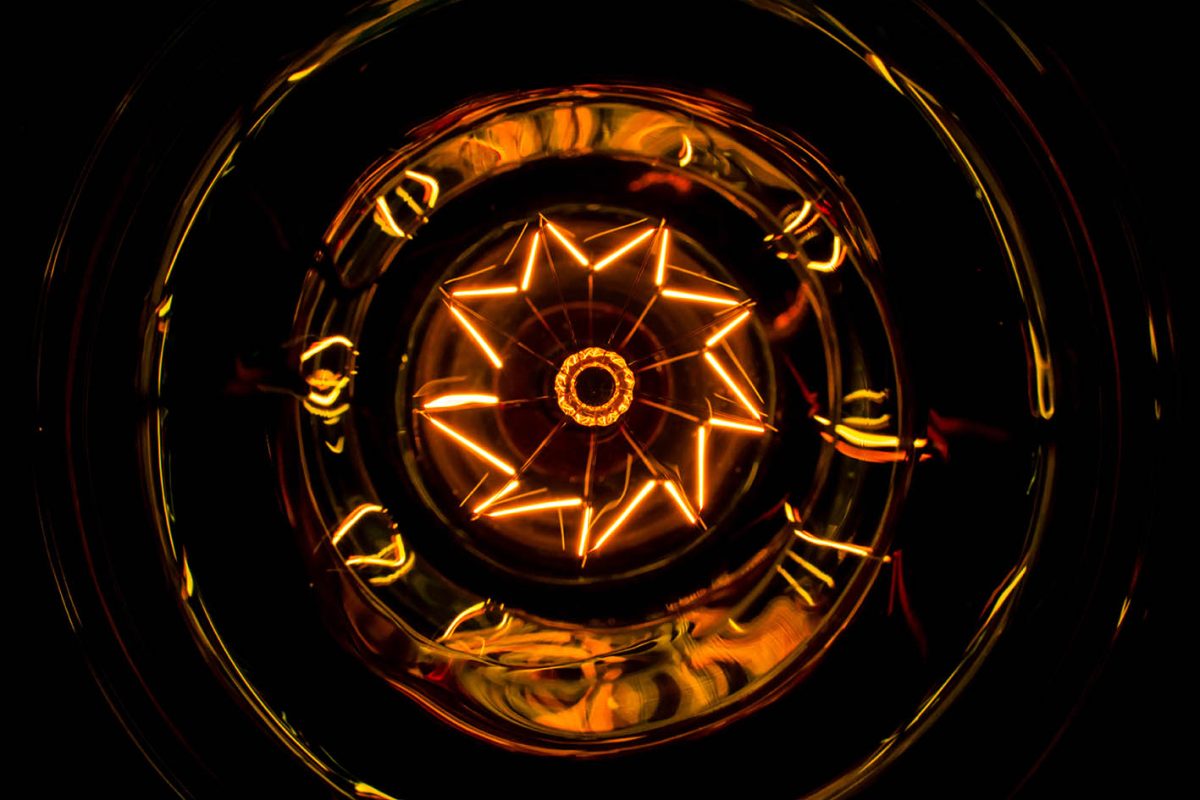 Ζώδια: Οι προβλέψεις για σήμερα 23/3 – Ηλιακή έκλειψη στον Κριό – Νέα ξεκινήματα και δυναμικές αλλαγές