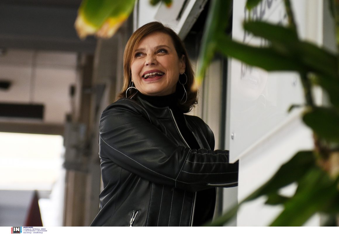 ΠΑΣΟΚ: Στην Επιτροπή Δεοντολογίας παραπέμπεται η Κατερίνα Μπατζελή