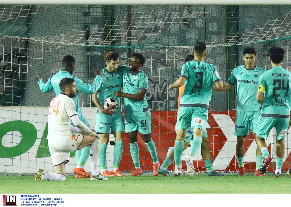 Super League: Ο Λεβαδειακός «βύθισε» κι άλλο με «τριάρα» την Athens Kallithea