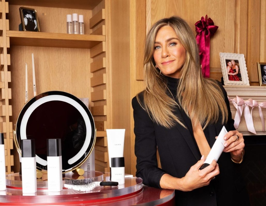 Ο κύβος ερρίφθη: Το millennial pink της Jennifer Aniston είναι το απόλυτο μανικιούρ για την υπόλοιπη άνοιξη