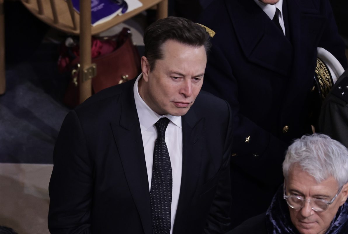 Elon Musk: Το αστρονομικό ποσό που πρόσφερε στη μαμά του νεογέννητου γιου του για τη σιωπή της