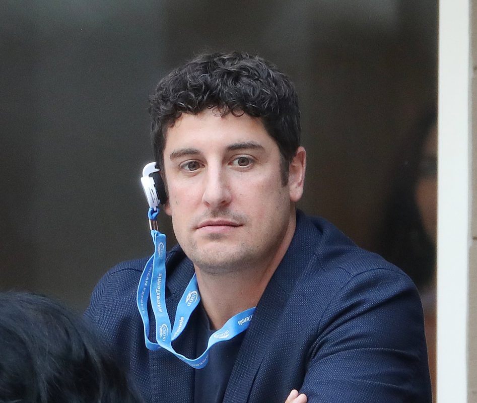 Jason Biggs: Aγνώριστος ο σταρ του American Pie μετά τη δραστική απώλεια βάρους