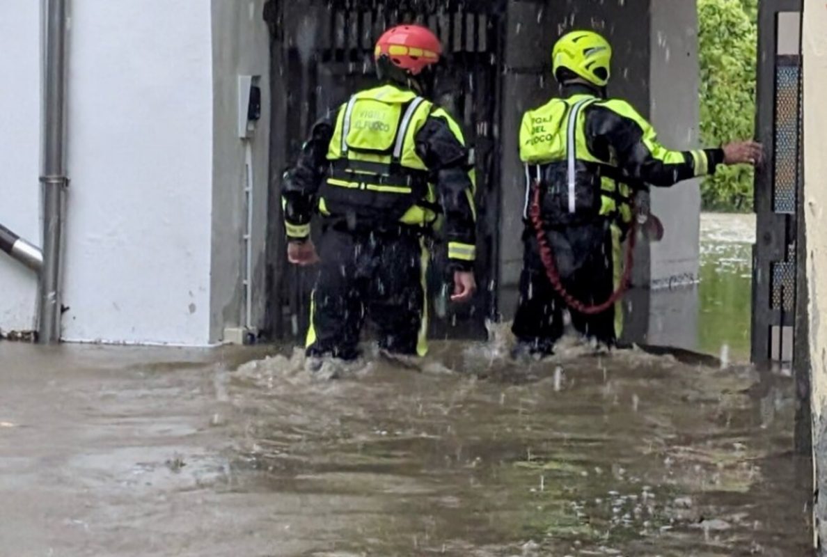 Στο έλεος της κακοκαιρίας η Ιταλία: «Κόκκινος» συναγερμός στο Πεδεμόντιο