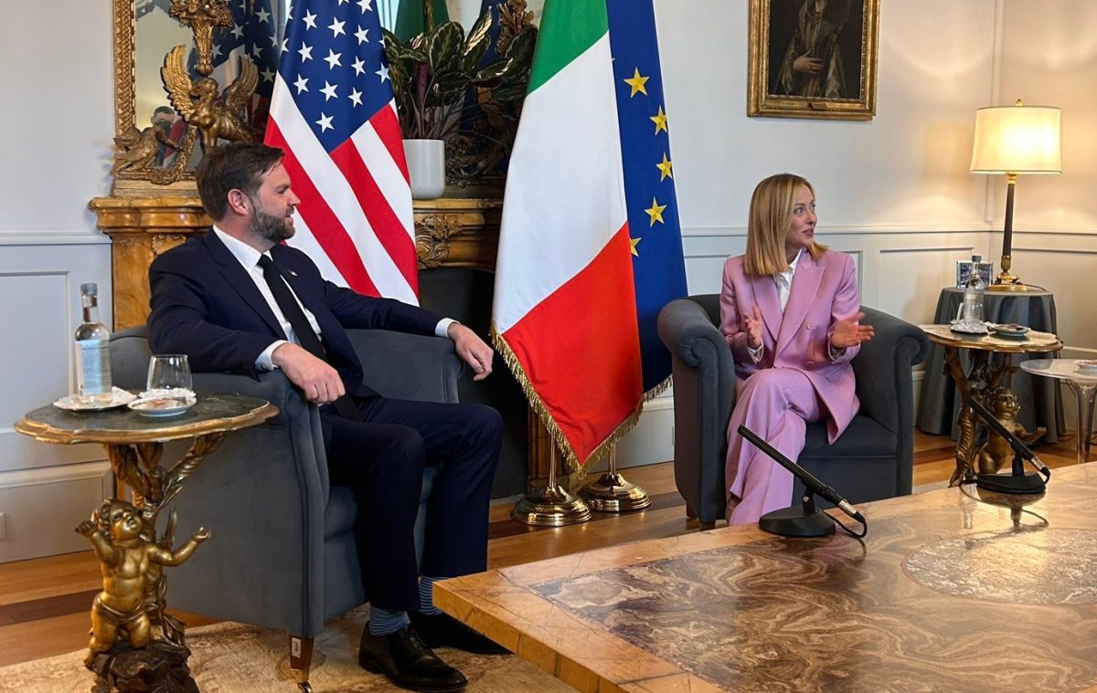 Τζέι Ντι Βανς: Συναντήθηκε με τη Μελόνι και στη Ρώμη – Αισιόδοξος για τον τερματισμό του πολέμου Ρωσίας-Ουκρανίας