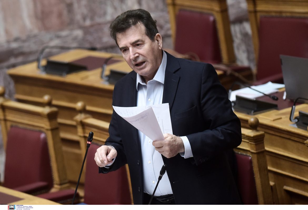 Χρυσοχοΐδης στον realfm 97,8: Δεν πάει άλλο αυτή η κατάσταση με τα τροχαία