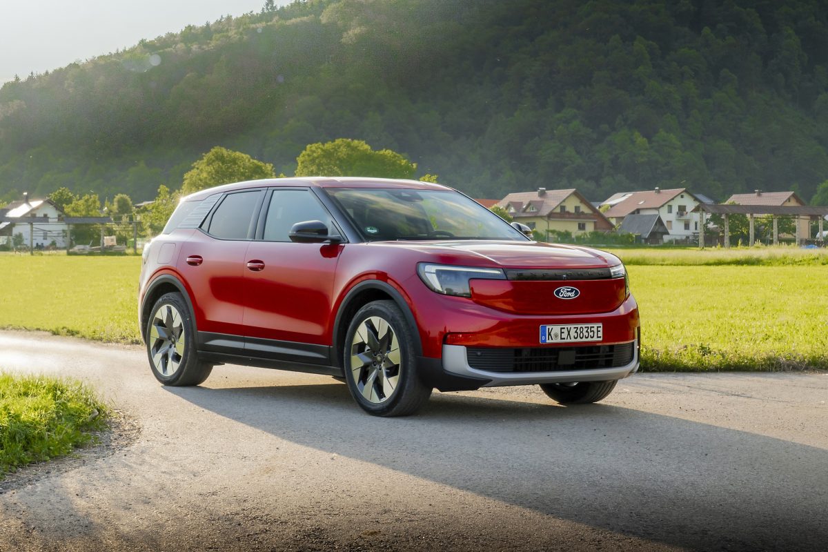 Ford Explorer Premium RWD, 77kWh, 286 ίππων: Επιβλητική απλότητα