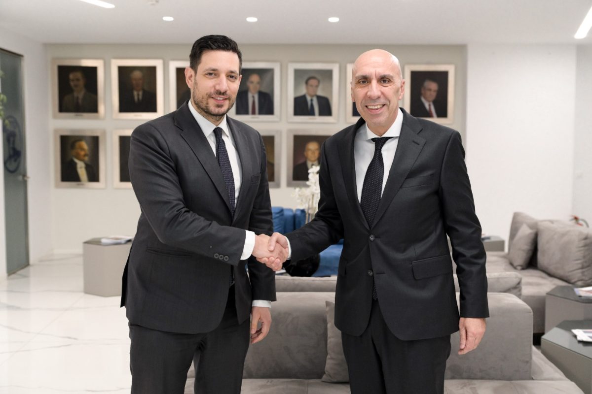 Συνάντηση του προέδρου του ΕΒΕΑ με τον αναπληρωτή υπουργό Υποδομών και Μεταφορών