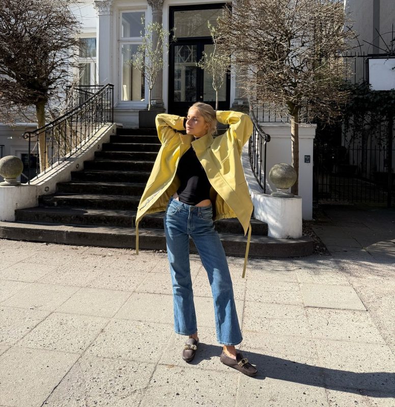 5 must-have κομμάτια για τις μεταβατικές μέρες του Απριλίου