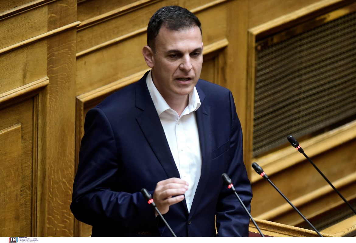 Καραμέρος: Πενιχρά και με κόφτες τα μέτρα Μητσοτάκη