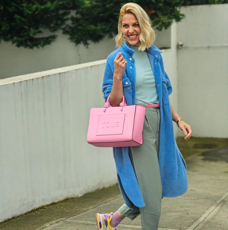 Μαντώ Γαστεράτου: Η κόρη της φορά τα ψηλοτάκουνά της και τρελαίνει το Instagram