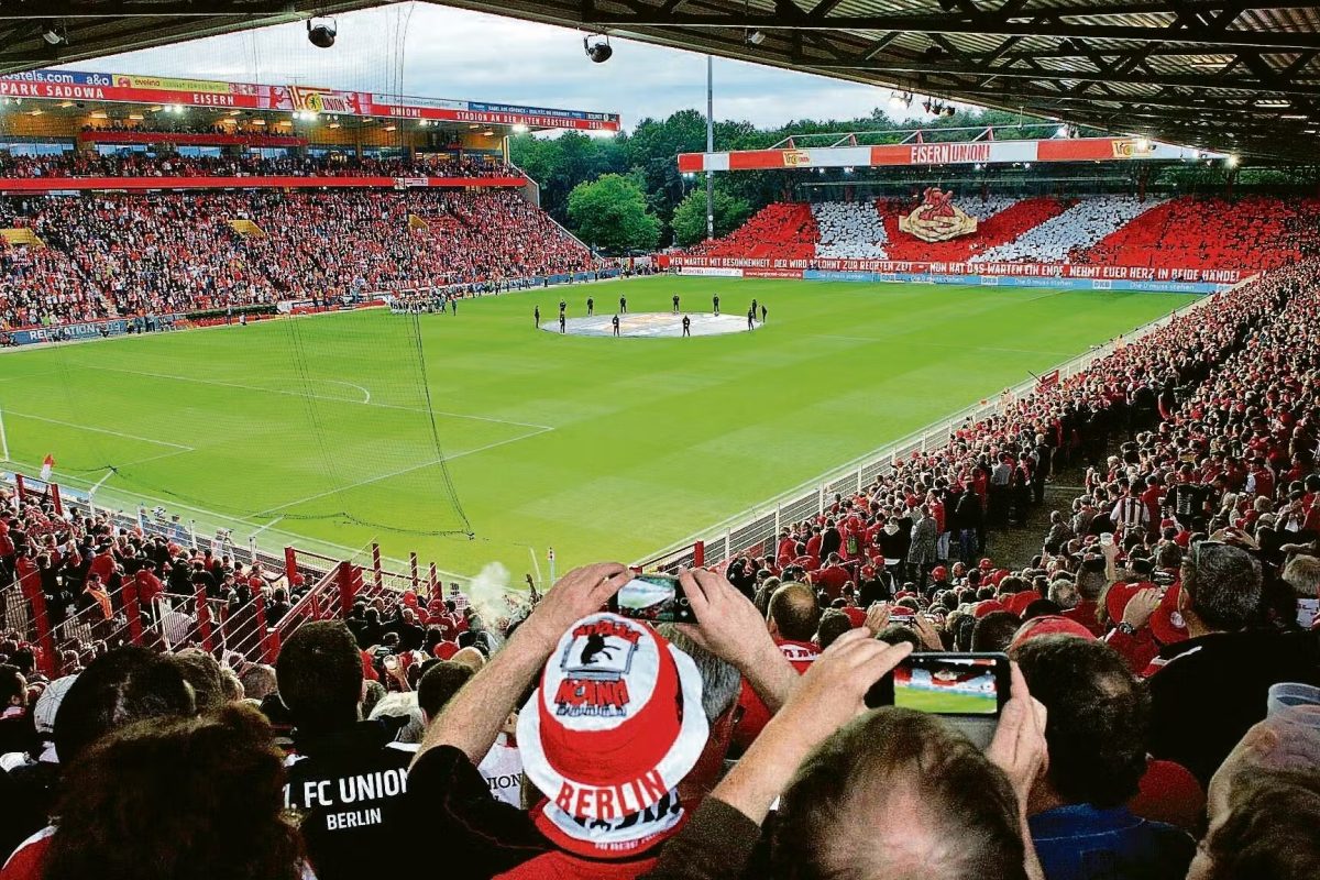 Bundesliga: Η Ουνιόν Βερολίνου δίνει την ευκαιρία στους φίλους της να… κοιμηθούν στην έδρα της ομάδας