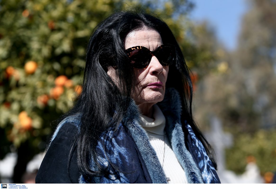 Η Ζωζώ Σαπουντζάκη γιόρτασε τα 92α γενέθλιά της