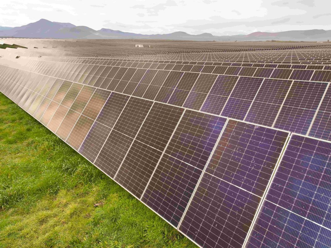 Νέες επενδύσεις στην αποθήκευση ενέργειας από τη ΔΕΗ