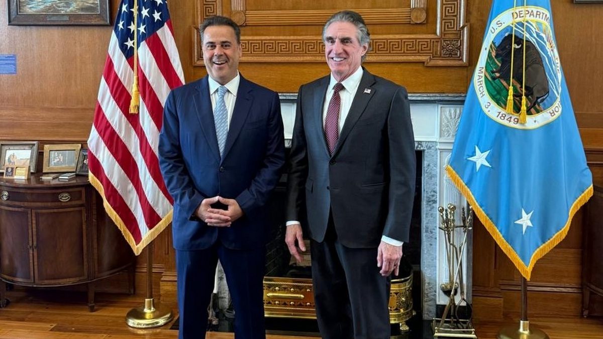 Σταύρος Παπασταύρου: Τετ α τετ με τον επικεφαλής του Εθνικού Συμβουλίου Ενεργειακής Κυριαρχίας των ΗΠΑ Νταγκ Μπέργκαμ