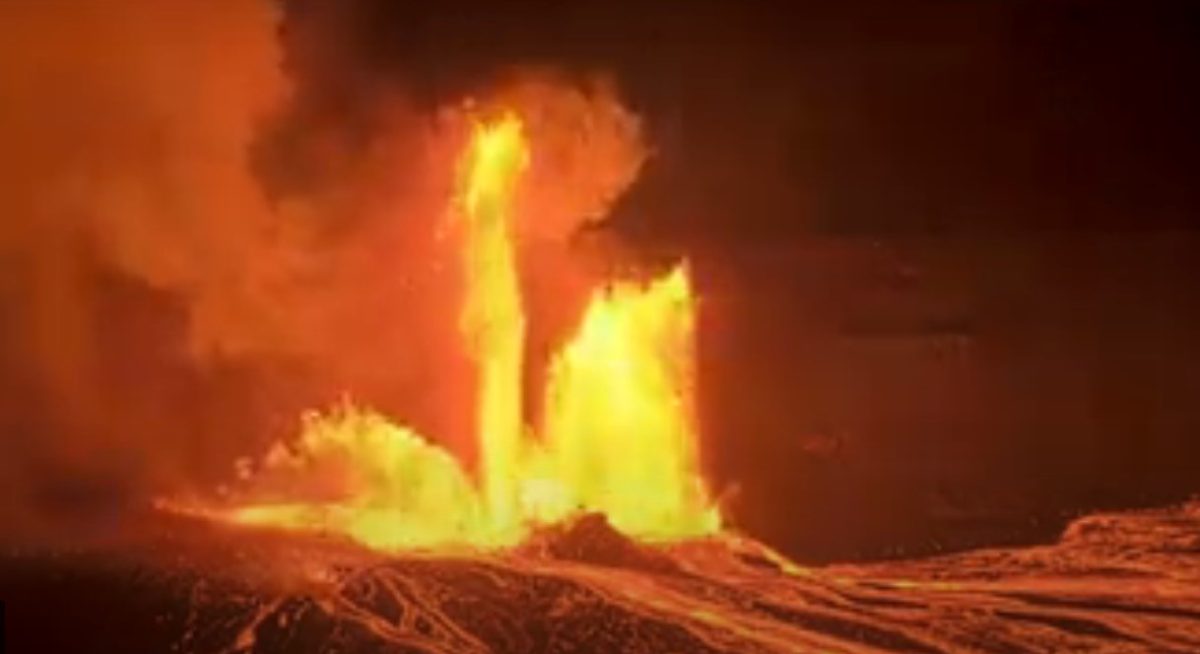 Χαβάη: Εντυπωσιακές εικόνες από την έκρηξη ηφαιστείου – Λάβα σε ύψος 300 μέτρων