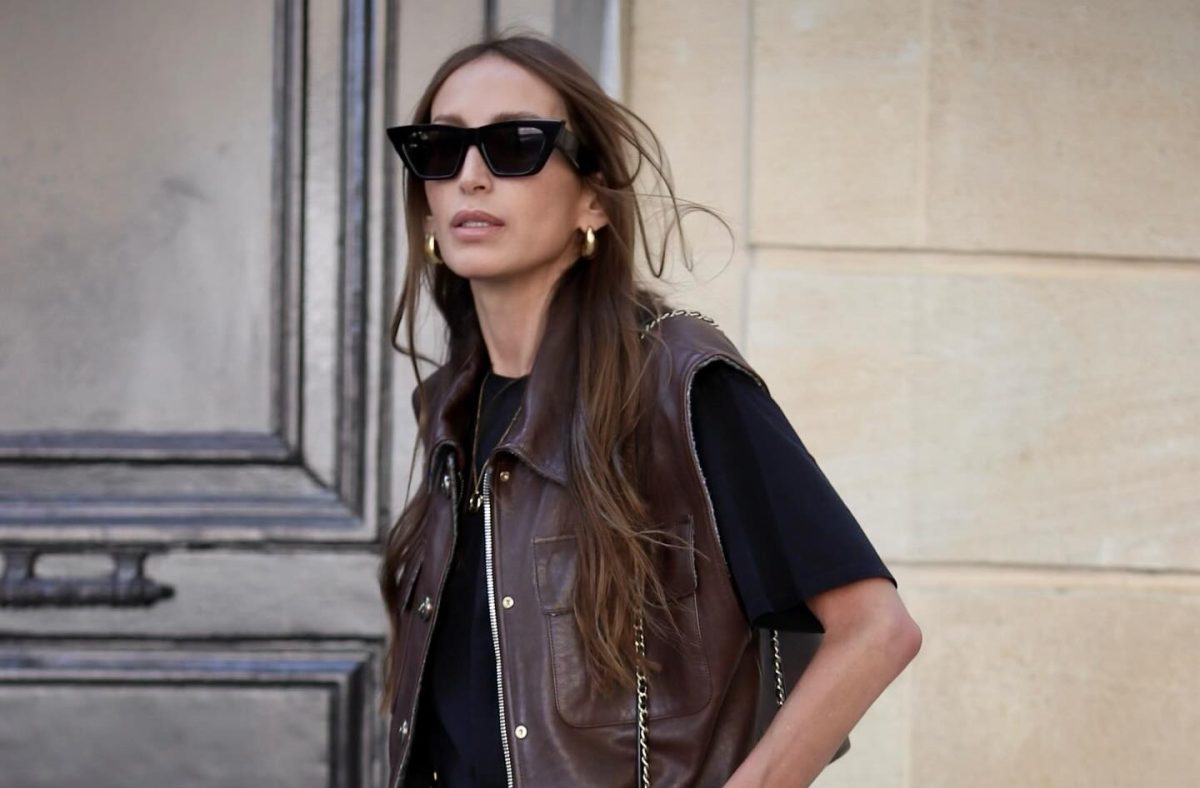 Βερμούδα: Το κομμάτι-κλειδί που δεν φεύγει ποτέ από τη μόδα – Πώς να το φορέσετε