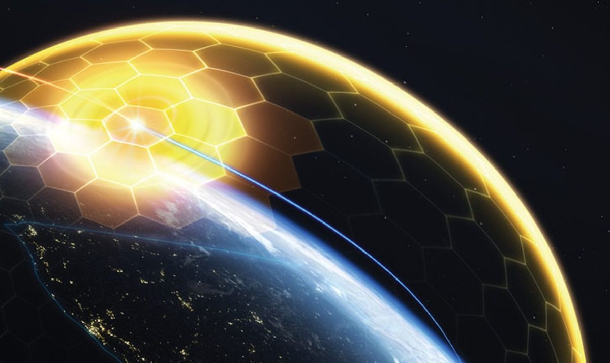 «Golden Dome» vs «Iron Dome»: Ποια είναι η διαφορά και ποιο είναι το πιο ευάλωτο σημείο του «Χρυσού Θόλου», σύμφωνα με ειδικό