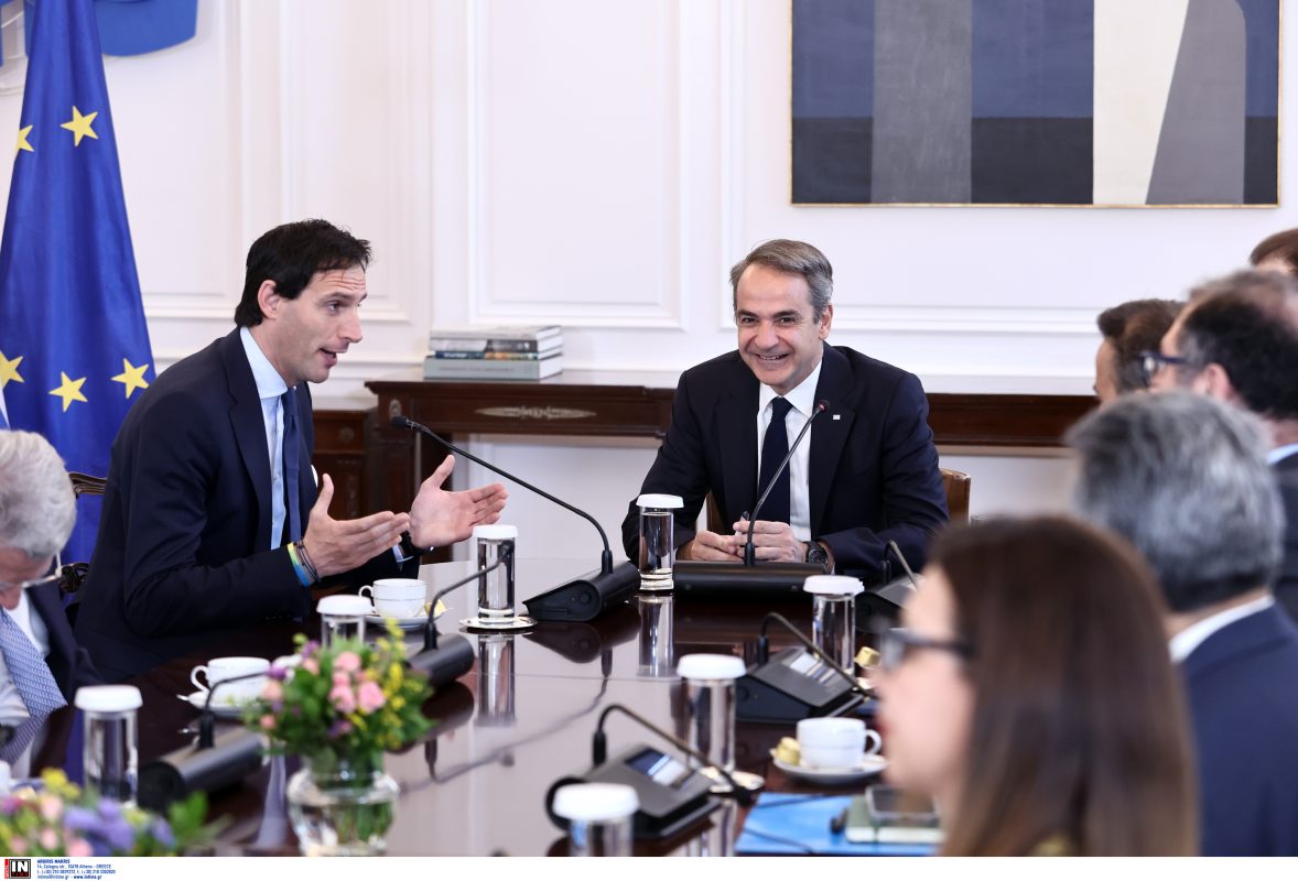 Μητσοτάκης: Καλύπτουμε μεγάλο μέρος της ενέργειας από ανανεώσιμες πηγές – O διάλογος με τον επίτροπο της ΕΕ για το Κλίμα