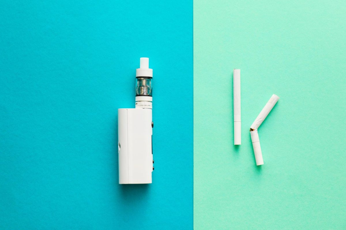 Πώς επηρεάζει το τσιγάρο τα μάτια και την όραση; Οι κίνδυνοι και τι πρέπει να προσέχετε