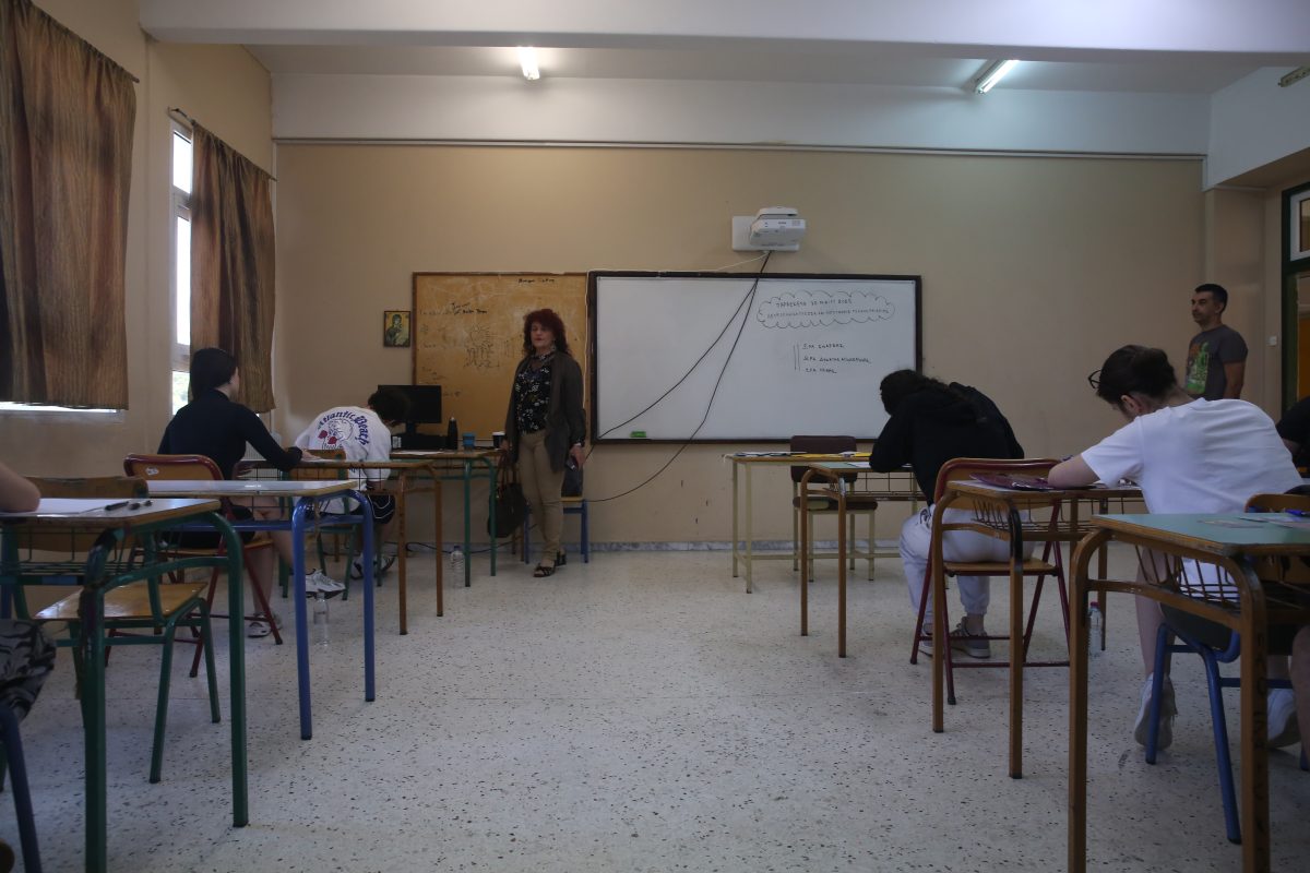 Πανελλαδικές: Οι απαντήσεις σε Αρχαία Ελληνικά, Μαθηματικά και Βιολογία