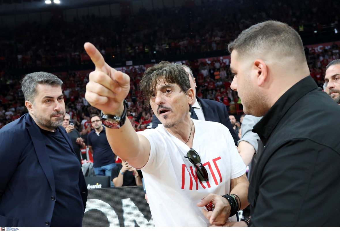 Ένταση με Γιαννακόπουλο στο ΣΕΦ – Οι διαιτητές ζήτησαν την αποβολή του