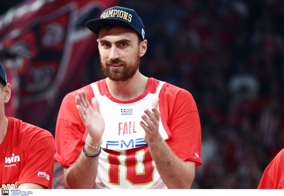 Ανακοίνωσε την τριετή επέκταση με τον Νίκολα Μιλουτίνοφ ο Ολυμπιακός