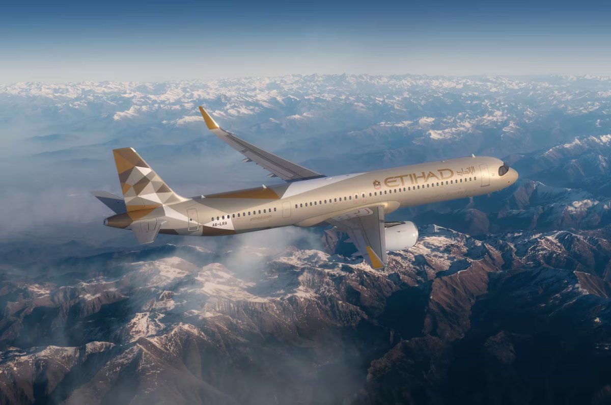 HAE: Η Etihad Airways ακύρωσε τις πτήσεις της μεταξύ του Αμπού Ντάμπι και του Τελ Αβίβ μέχρι τις 22 Ιουνίου