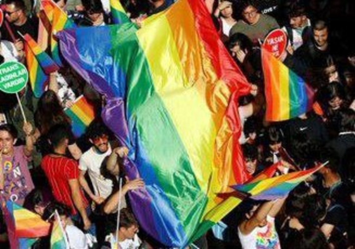 Τουρκία: Η αστυνομία συνέλαβε δεκάδες ανθρώπους στην Κωνσταντινούπολη