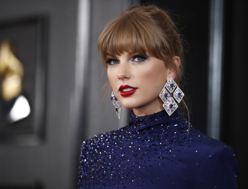 Taylor Swift: Η εμφάνιση που οργίασε τις φήμες για εγκυμοσύνη