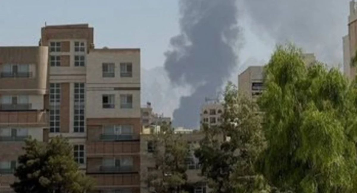 Ιράν: Ισχυρή έκρηξη στην πόλη Μπουσέρ – Εκεί εδρεύει ο μοναδικός ηλεκτροπαραγωγικός πυρηνικός σταθμός