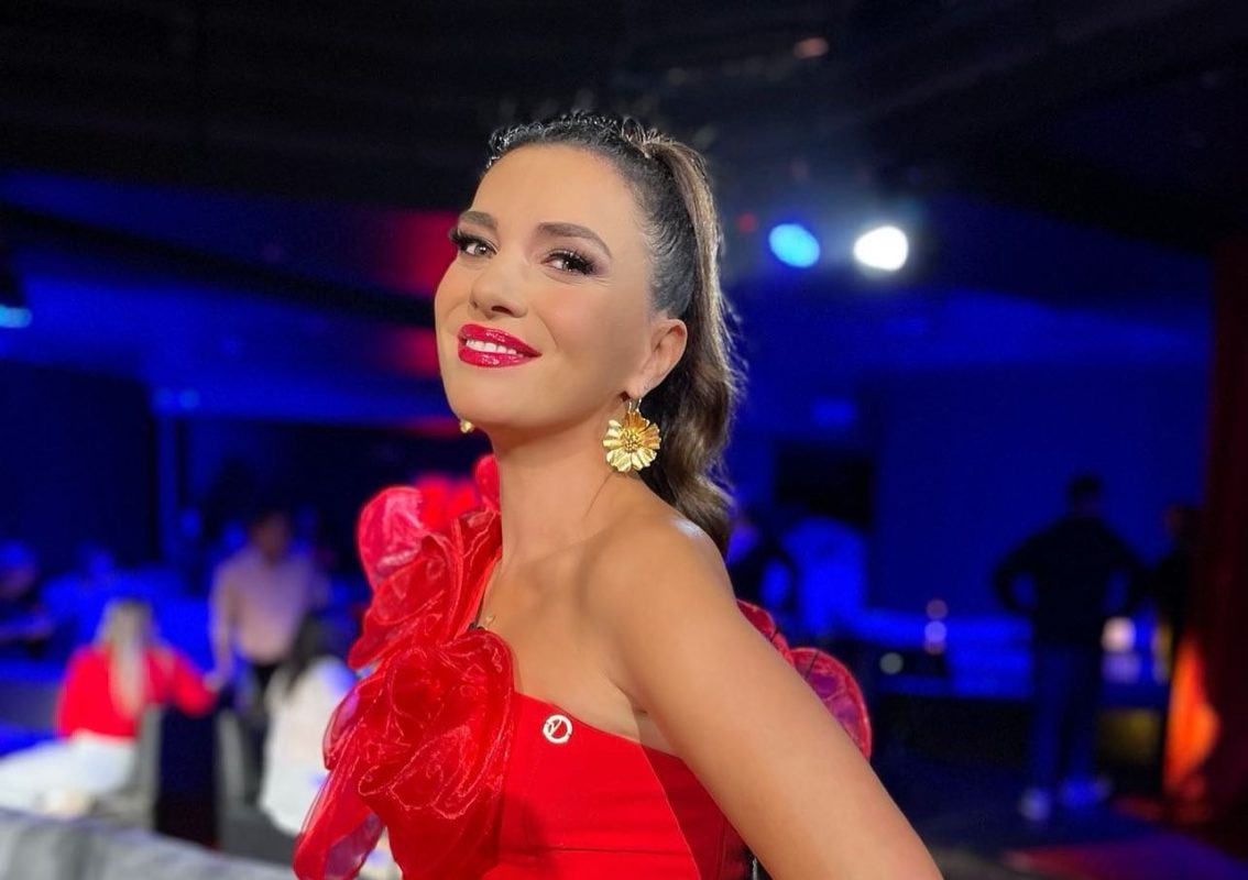 Φωτεινή Δάρρα: Viral το ντουέτο – έκπληξη με την 12χρονη κόρη της