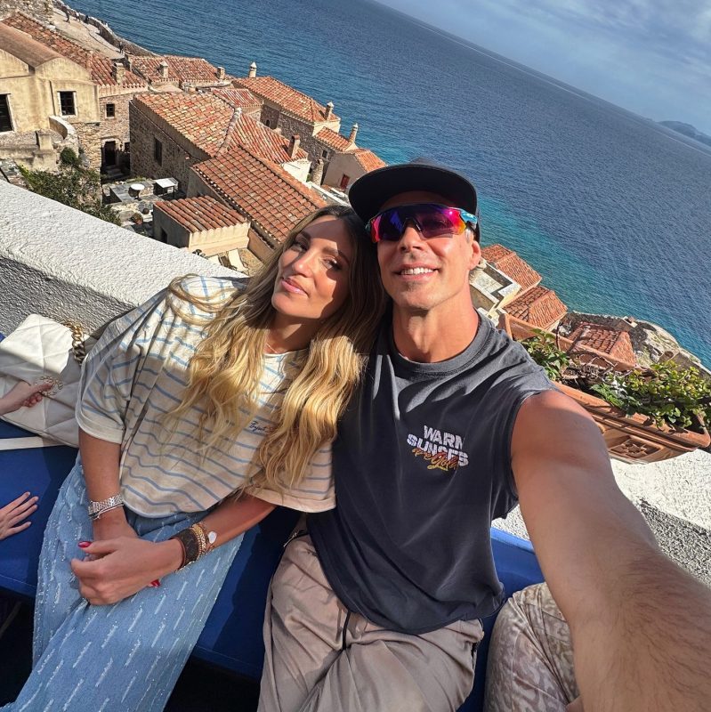 Παντρεύεται η Αθηνά Οικονομάκου με τον Bruno Cerella-Το βίντεο με το εντυπωσιακό μονόπετρο