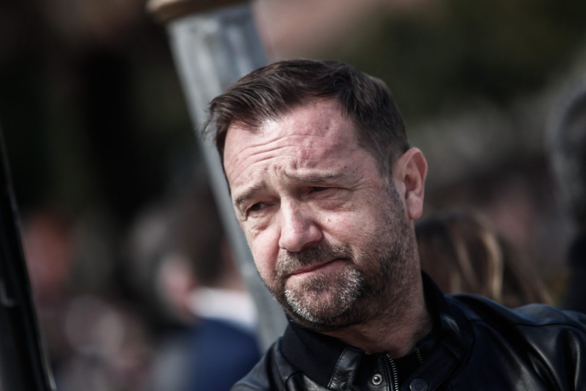 Αιχμές Πλακιά κατά της αντιπολίτευσης: «Τι έγινε ρε παιδιά; Δύο χρόνια τώρα ψέματα;»