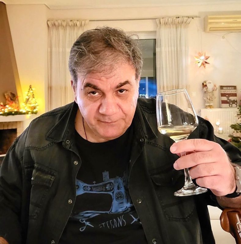 Δημήτρης Σταρόβας: Ακόμα και τώρα τσεκάρω να δω ότι μιλάω – Υπήρχαν στιγμές που έχασα την πίστη μου