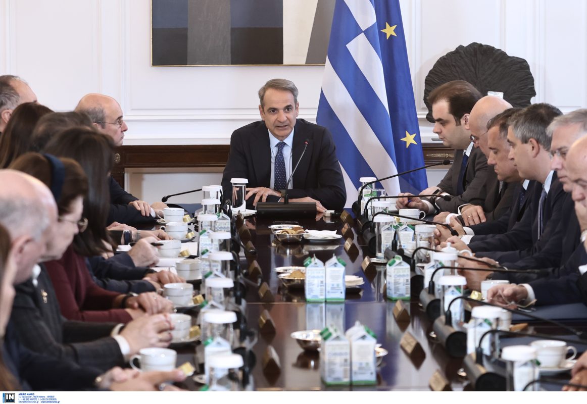 Έρευνα MRB: Τι λένε οι πολίτες για τους υπουργούς – Οι πιο δημοφιλείς