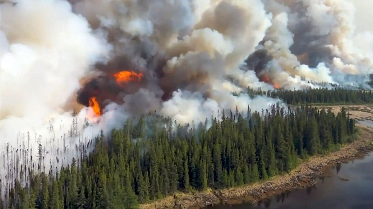 Πυρκαγιές στον Καναδά: Ο πύρινος κλοιός πλησιάζει στο Βανκούβερ